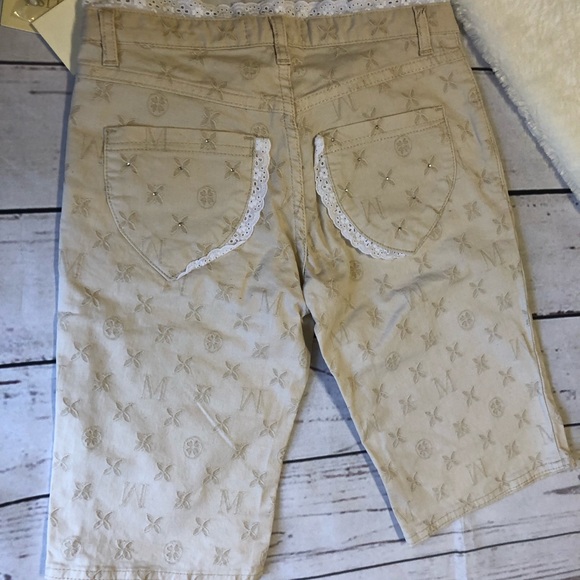 NWT beige monogram Bermuda pants - Picture 3 of 8